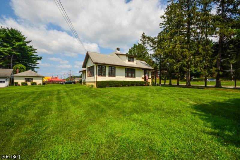 475 Rockaway Rd - Photo 1