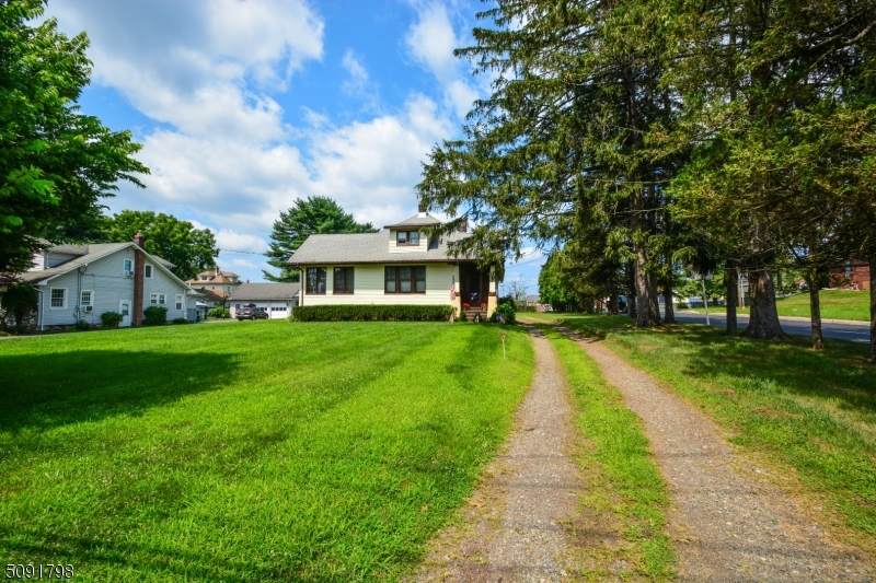 475 Rockaway Rd - Photo 1