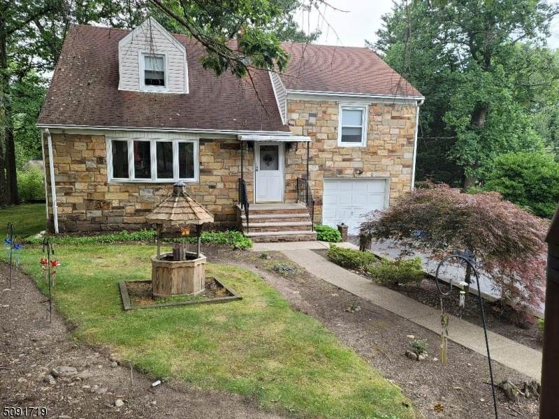 47 Bullens Ave - Photo 1