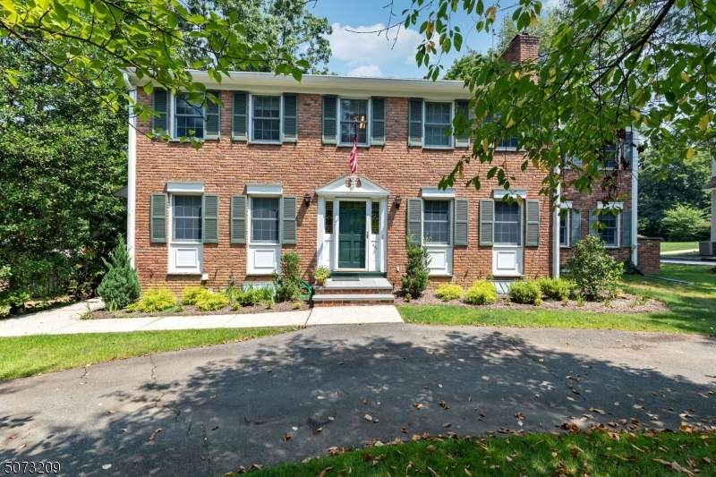 337 Woodland Rd - Photo 1
