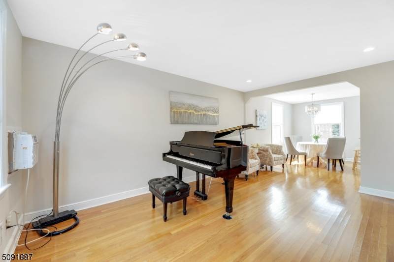 176 Millburn Ave C1030 - Photo 1