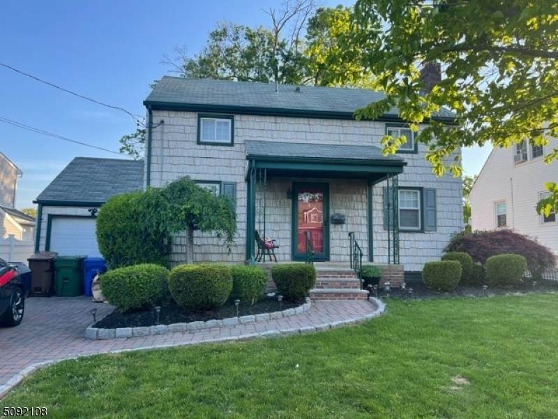 729 Erudo St - Photo 1