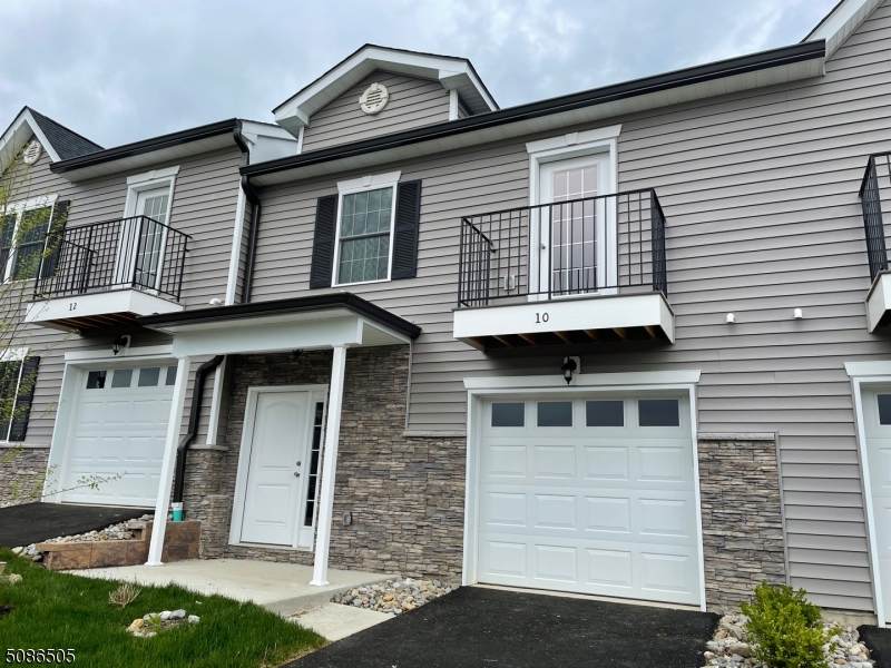 5 Gabriella Way - Photo 1