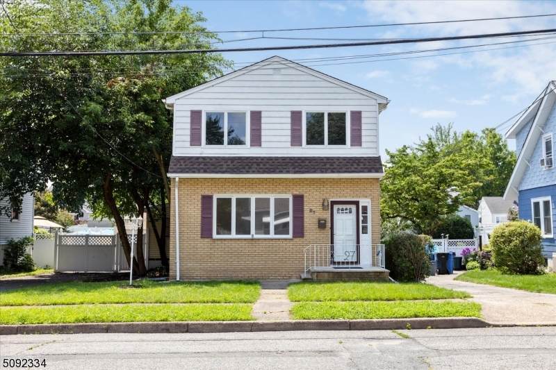 27 Insley Ave - Photo 1