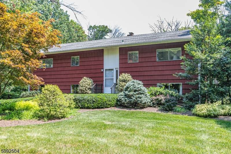 893 Cherry Hill Rd - Photo 1
