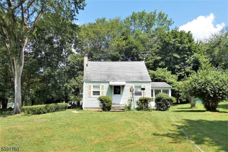 17 Gates Rd - Photo 1