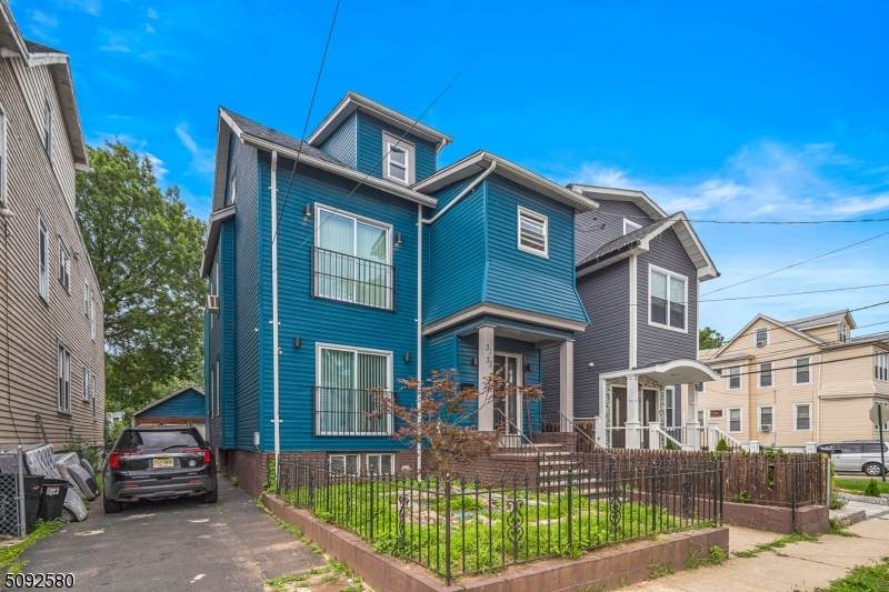 31 Wolf Pl - Photo 1