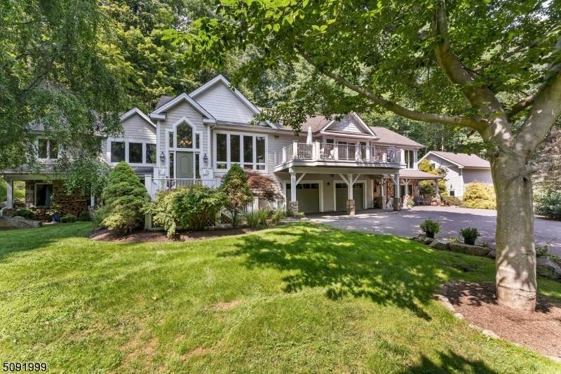 4 Stoney Ridge Lane - Photo 1