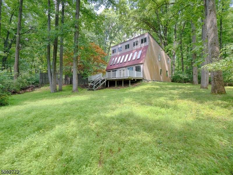 51 Spring Lane - Photo 1
