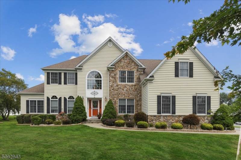 1 Cole Ct - Photo 1