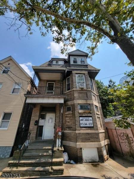 154 Van Buren St - Photo 1
