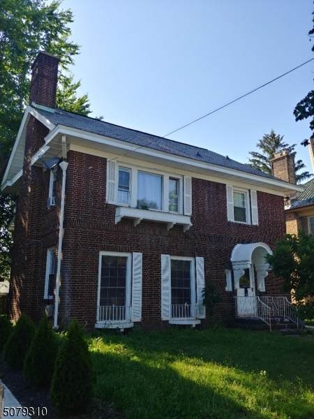 474 Ridge St - Photo 1