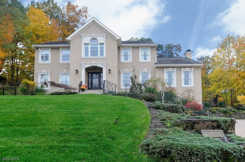 4 Michele Ct - Photo 1