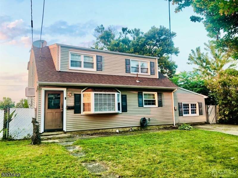 9 Kendall Dr - Photo 1