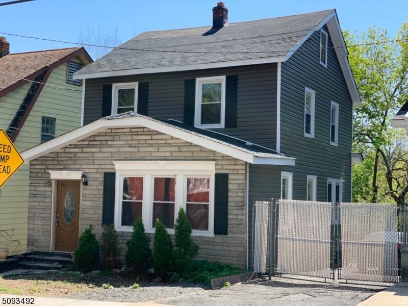 26 Essex St - Photo 1