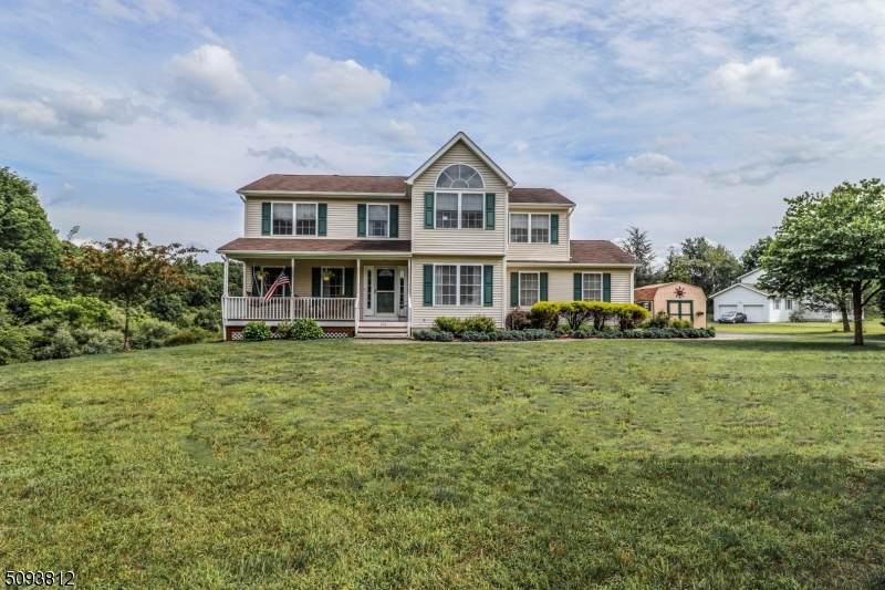 204 Coventry Ct - Photo 1