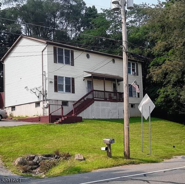 22 Loomis Ave - Photo 1