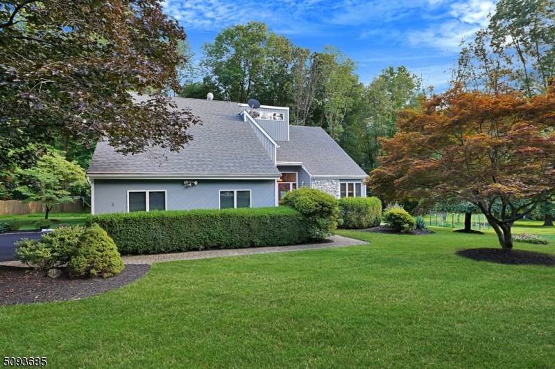 3 Sunny Slope Drive - Photo 1