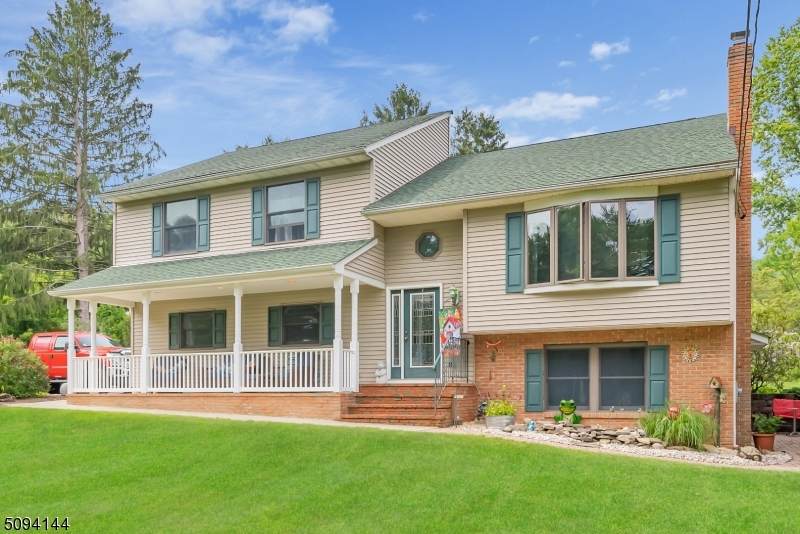 2 Ridge Dr - Photo 1