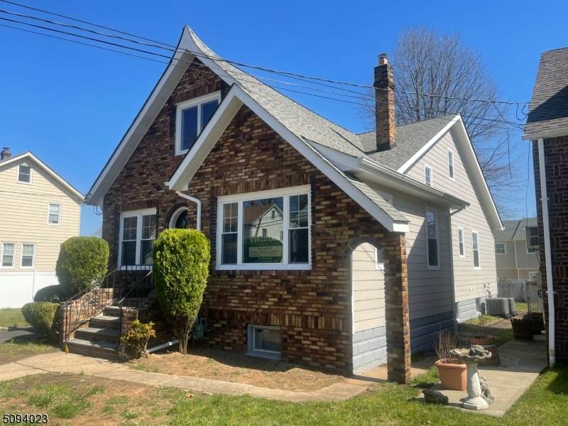 941 Arnet Ave - Photo 1