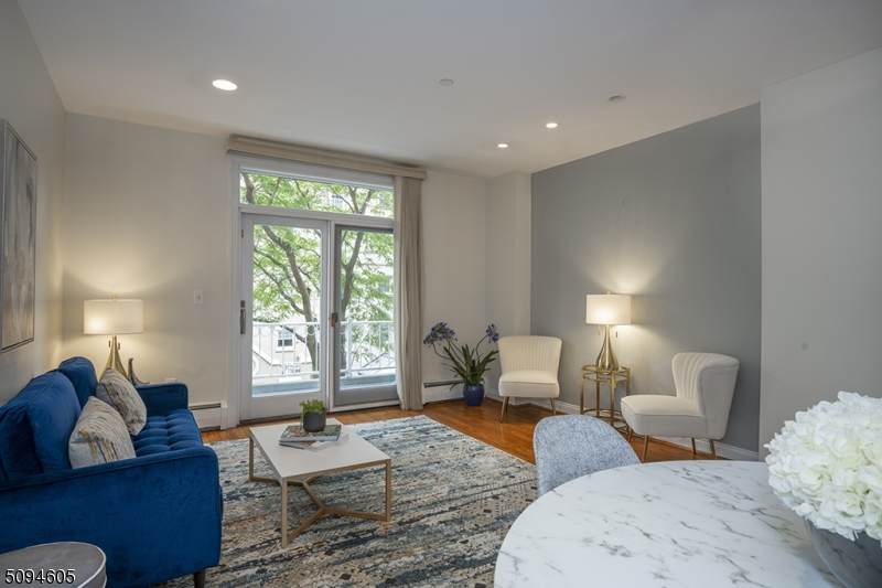 207 Shearwater Ct - Photo 1