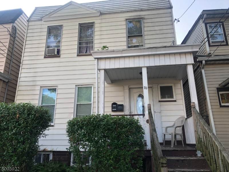 70 41St St - Photo 1