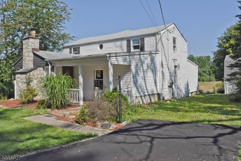 49 Hillcrest Dr - Photo 1
