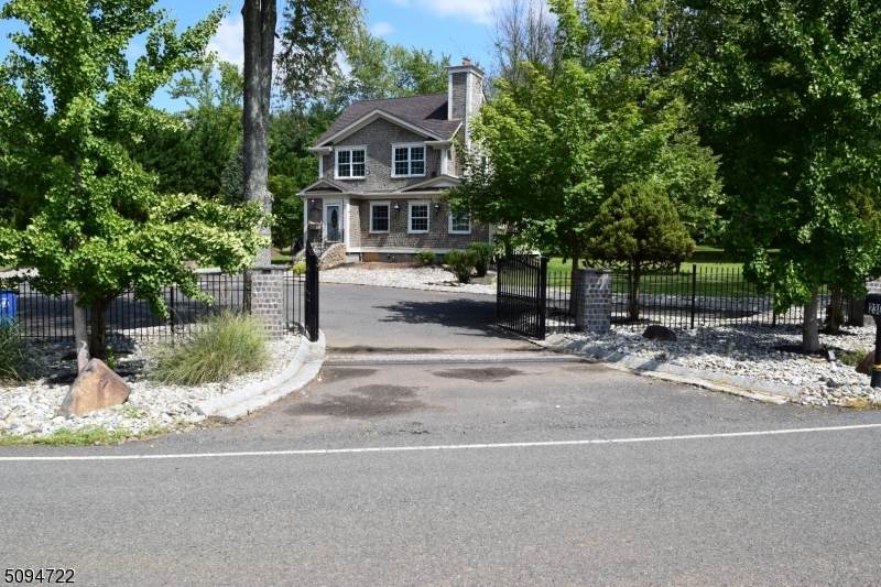 230 Mountain Ave - Photo 1