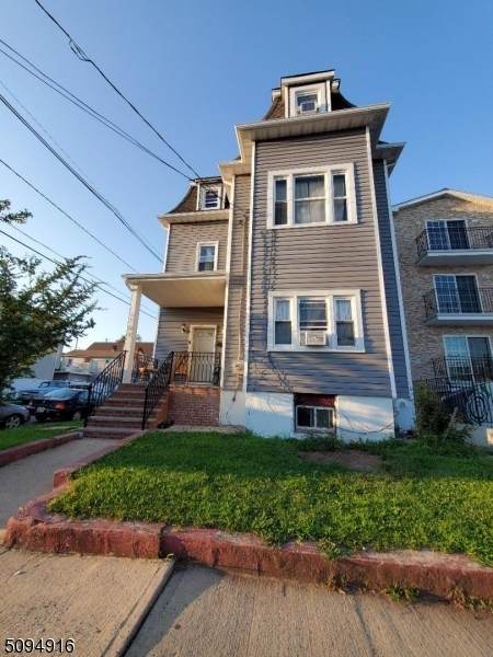 1165 Chestnut St - Photo 1