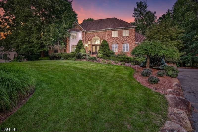 17 Hampshire Rd - Photo 1