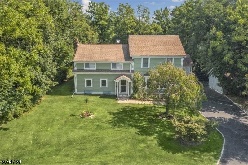 657 Mt Pleasant Ave - Photo 1