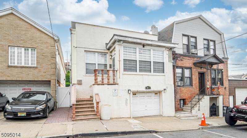 1461 64th St - Photo 1