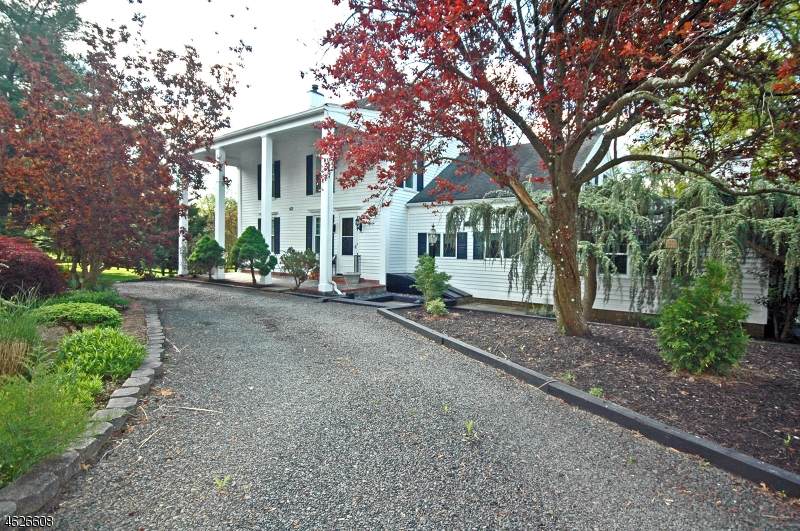 421 Country Club Rd - Photo 1