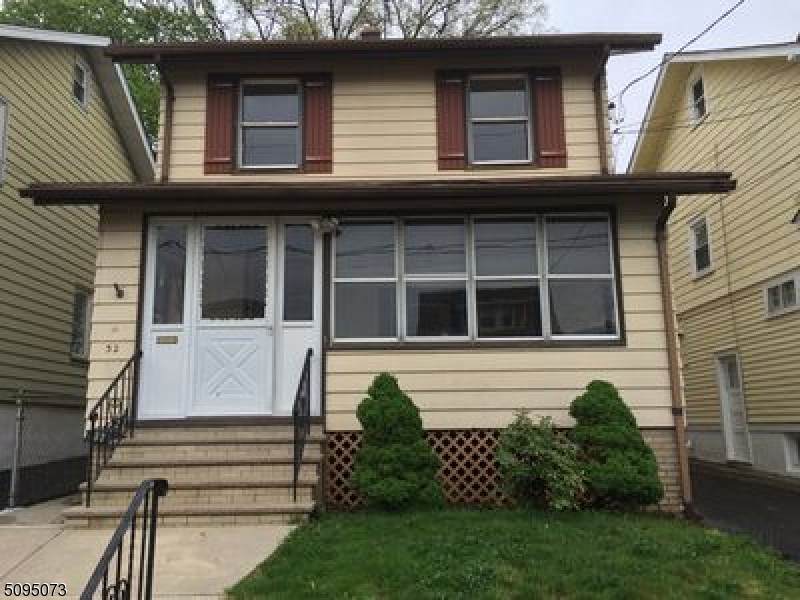 32 Oak St - Photo 1
