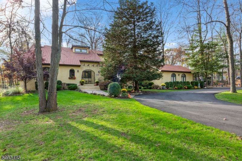 1888 Mountain Top Rd - Photo 1
