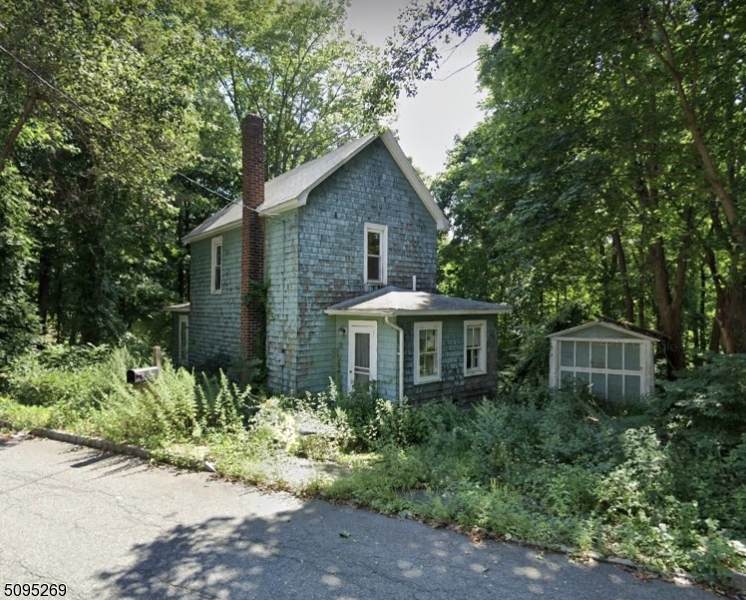 11 Oklahoma Ave - Photo 1