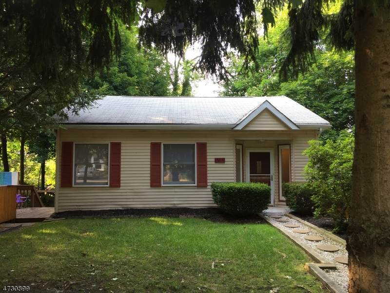 717 Glen Rd - Photo 1