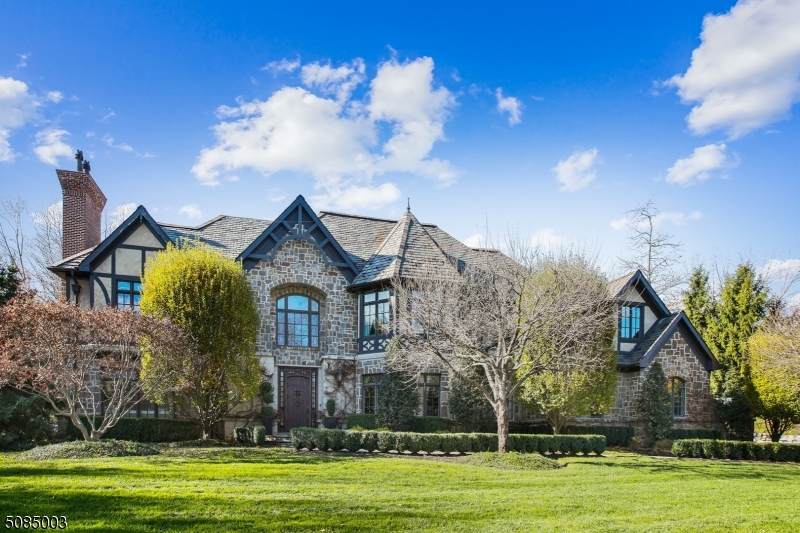 4 Stoney Pond Way - Photo 1