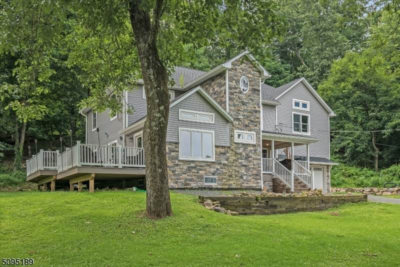 33 Jacobs Rd - Photo 1