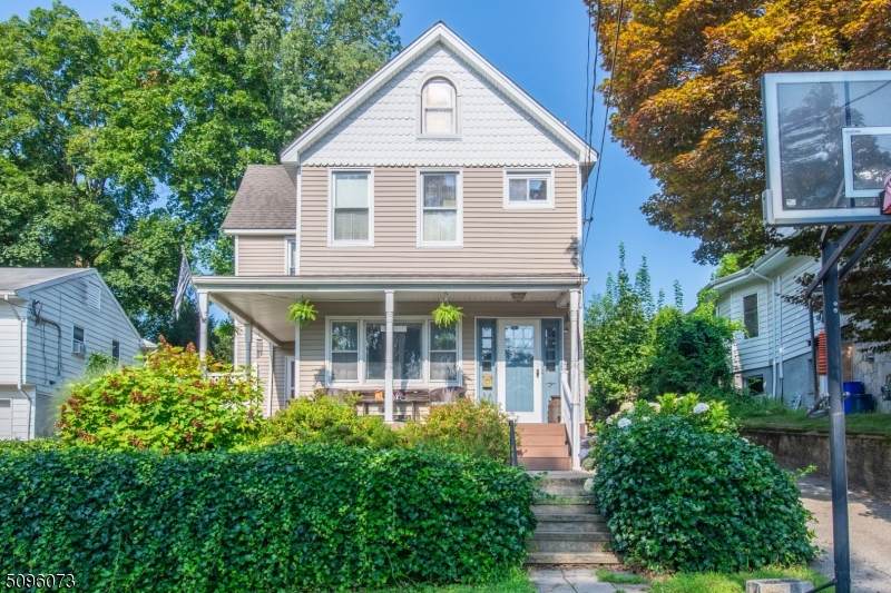 7 Oak St - Photo 1