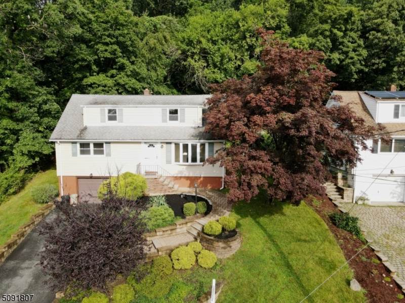 24 Cresthill Rd - Photo 1