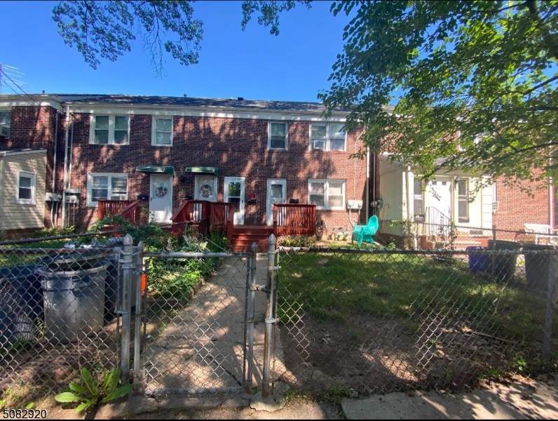 678 Audrey Dr - Photo 1