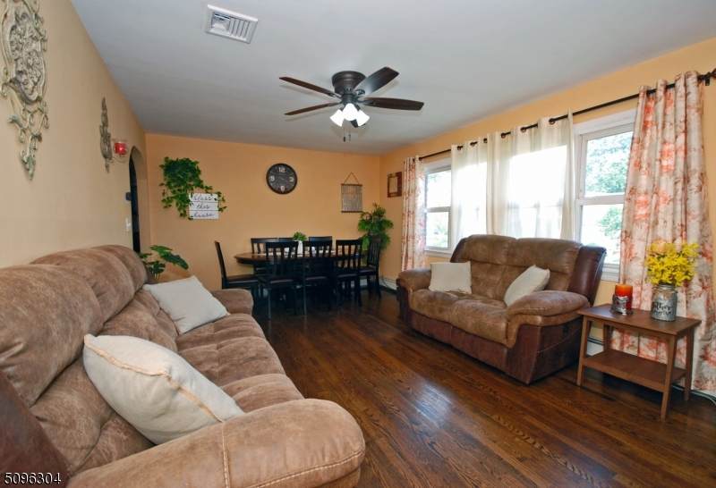 200 Penn Pl - Photo 1
