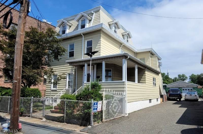 36 S Jefferson St - Photo 1