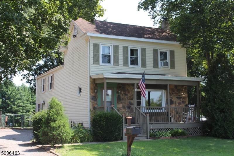 196 Old York Rd - Photo 1