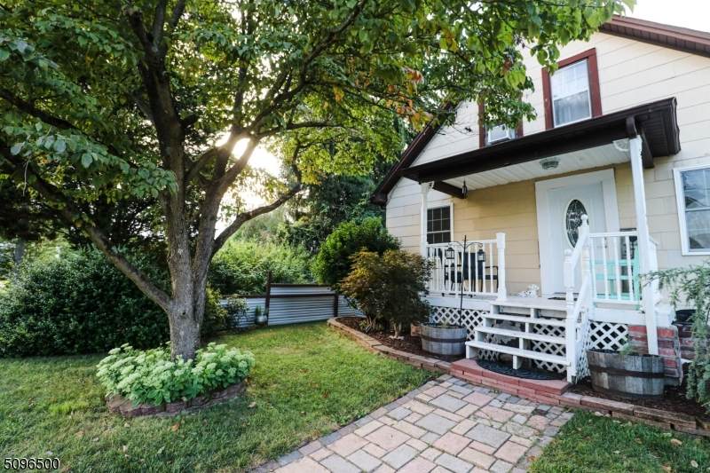 1314 Louis St - Photo 1