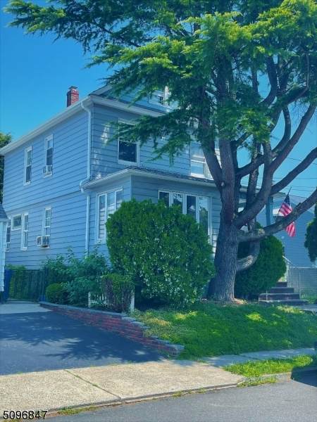 719 Meacham Ave - Photo 1