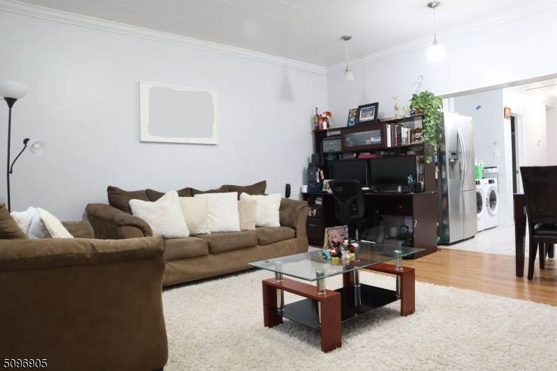 302 N 10Th St - Photo 1