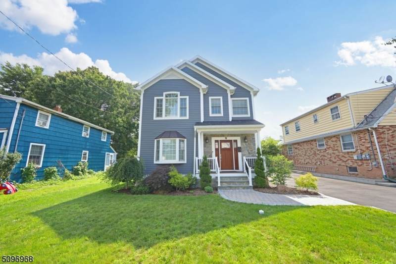 9 Highland Ave - Photo 1