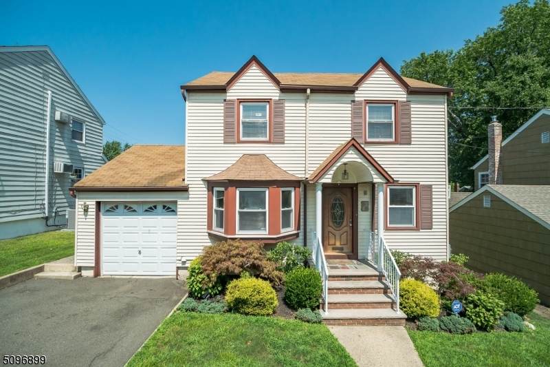 98 Ohlson Ave - Photo 1